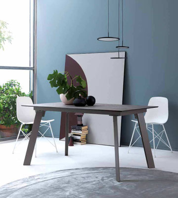 Tavolo TUCSON allungabile in versione rettangolare, realizzabile in diverse misure e materiali a scelta