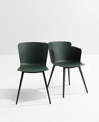 Poltroncina e sedia in poliproprilene (articoli CA25 - CAS25)
