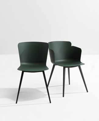 Poltroncina e sedia in poliproprilene (articoli CA25 - CAS25)