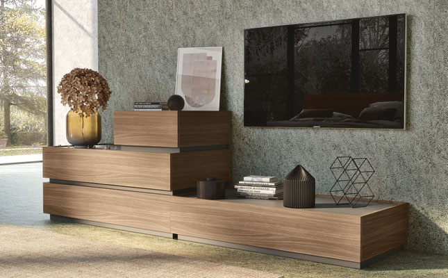 Mobile credenza con cassetti, realizzabile su misura, finiture e colori a scelta