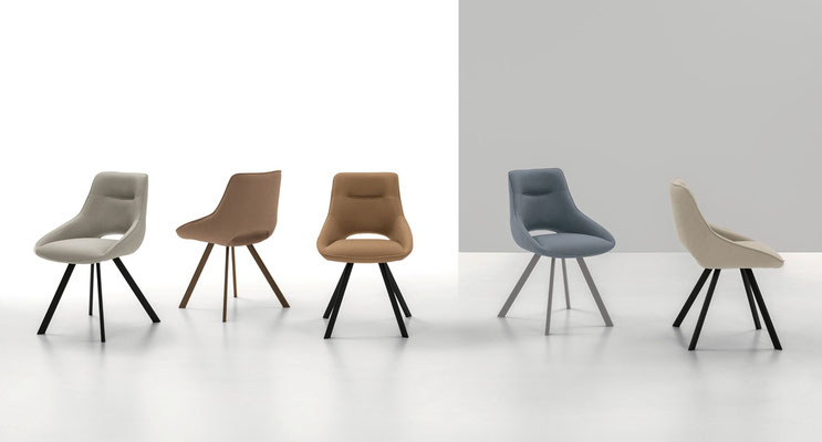 Sedia imbottita (articolo KD122), rivestimento a scelta
