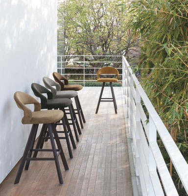 Sgabello imbottito con altezza fissa (articolo DVP101)