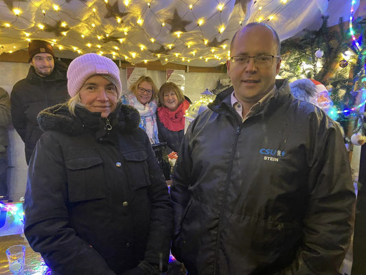 Weihnachtsmarkt in Stein mit der Frauen-Union Stein