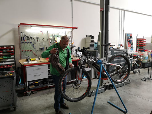 E Bike Service In Munchen West E Motion E Bike Experten