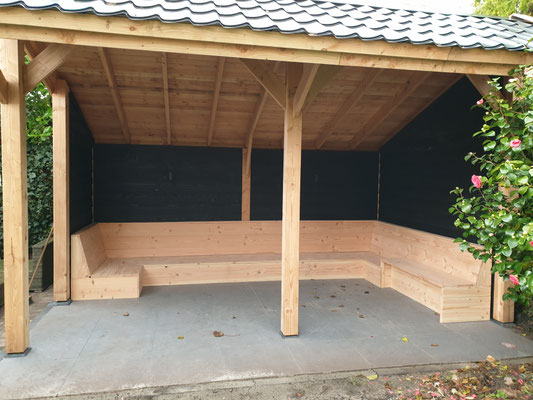 Douglas houten loungebank met verhoogd eetdeel