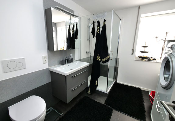 Dusche/WC Whg.1, Vorderhaus 1.OG