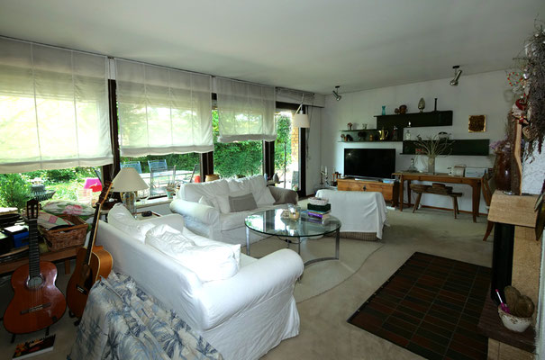 Wohnzimmer im EG