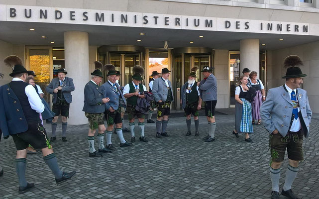 Sammeln zum ersten Gruppenbild