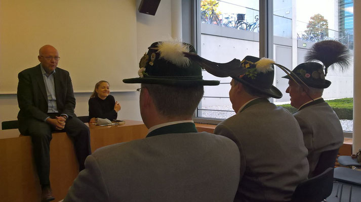 Alexander Radwan freut sich sehr über den Besuch aus Bayern