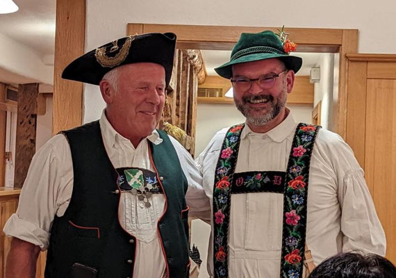 Hans und Olli beim Huttausch