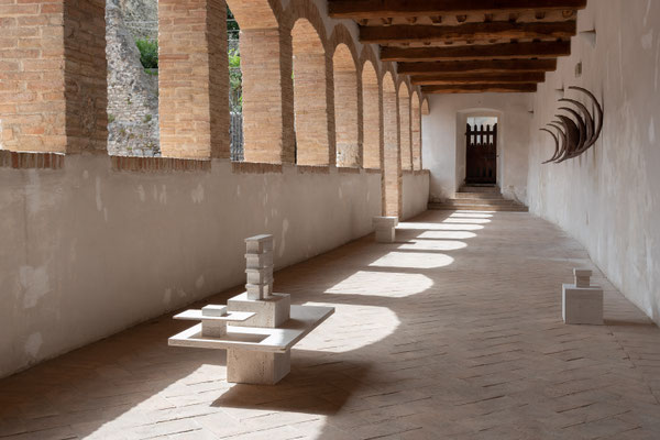 2021 - Windows a cura di Teodora di Robilant - Chiostro di San Nicolò, Spoleto