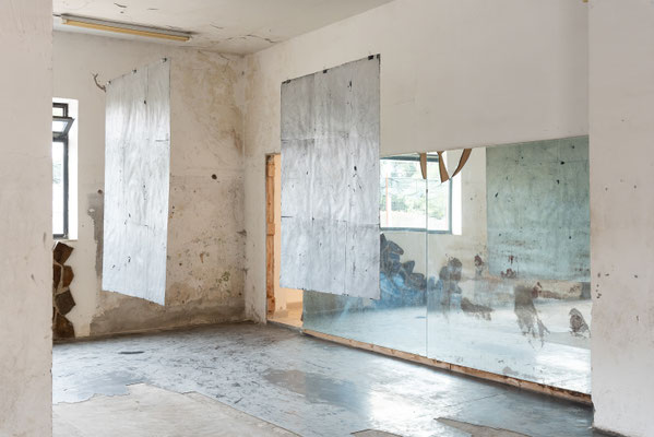 2021 - THERE IS NO PLACE LIKE HOME/ROME - mostra diretta da Giuliana Benassi - Simona Caramelli