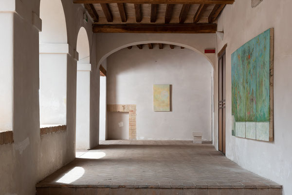 2021 - Windows a cura di Teodora di Robilant - Chiostro di San Nicolò, Spoleto