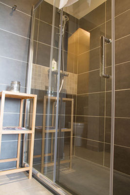 Salle de bain avec douche à l'Italienne 