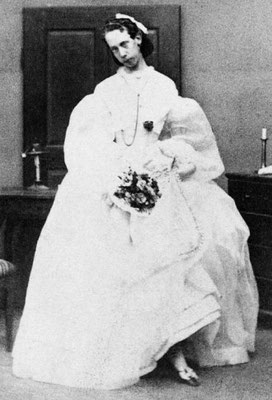 Erzherzog Ludwig Vikgr in einem Theaterkostüm