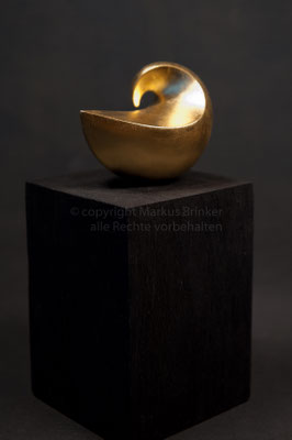 Goldene Taube