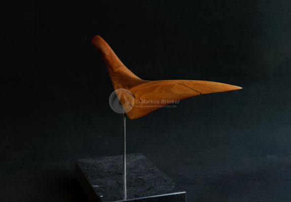 Sonnenvogel, Mandelholz, geölt, 42 cm