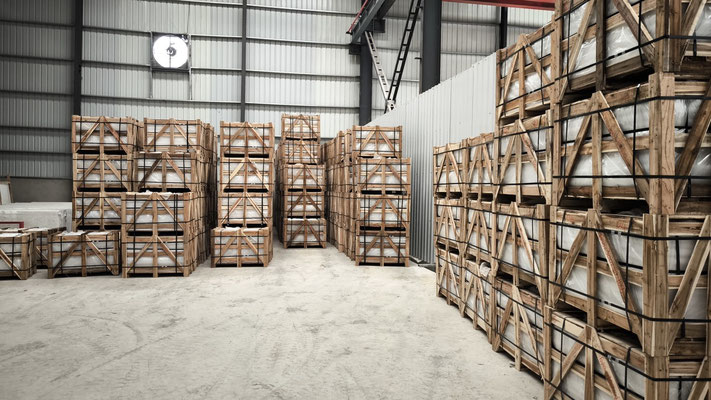 Tiles packed and protected in fumigated wooden crates