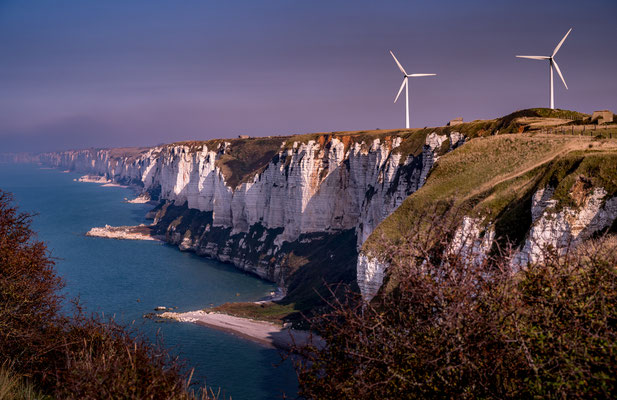 Serge Murschel - Vue sur les falaises depuis le Cap Fagnet (Fécamp) 66mm, 1/250s,  f9, ISO 100