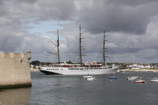 Albert Wauthier -  Entrée en rade de Lorient