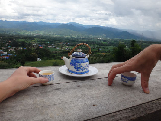 Ein Schlückchen Tee... mit Blick auf Pai