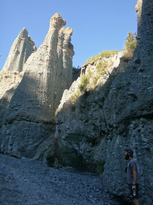 Am Fusze der Pinnacles