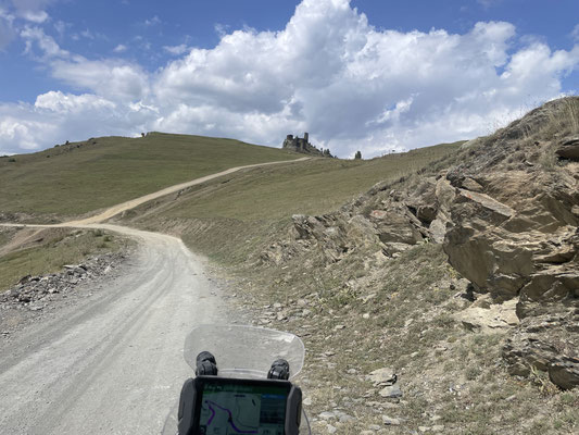 Zekari Pass