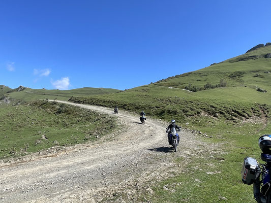 Zekari Pass
