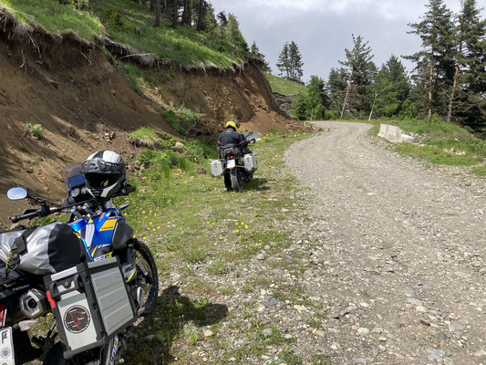 Zekari Pass