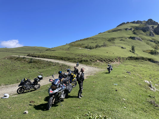 Zekari Pass