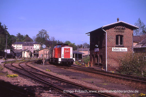 202 454 Bautzen-Bad Schandau hat Ausfahrt in Sebnitz. 05.05.1999 Foto: Ingo Fritzsch