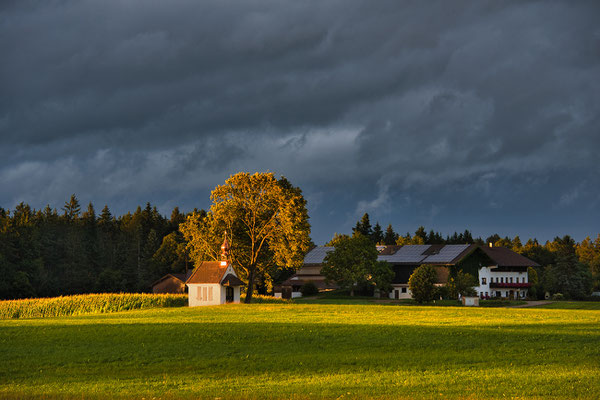 Nochmals die kleine Kapelle aus anderer Perspektive.