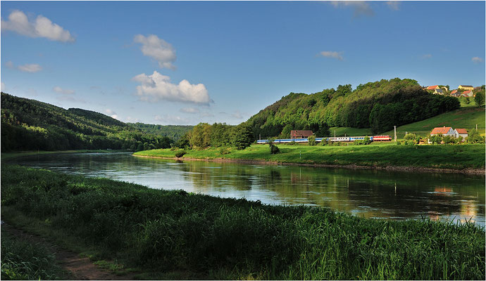 EC in Richtung Dresden bei Rathen, Mai 2014.