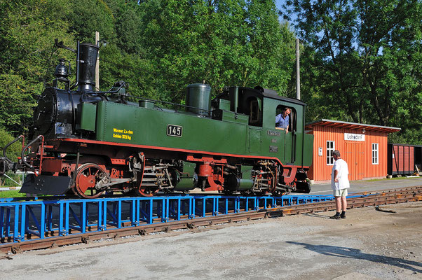 Heute kam auch IVK Nr. 145 heil in Lohsdorf an. Ein besonderer Moment - 60 Jahre nachdem diese Maschine den Abbauzug durch das Schwarzbachtal zog. 25.08.2011