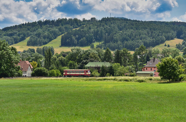 810 668-4 Rybniště - Varnsdorf bei Jiřetín pod Jedlovou, Juli 2021.