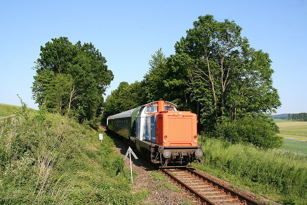 Hier befindet sich der Zug am Kilometer 4,0 der Strecke. 03.06.11. Foto: André Beck