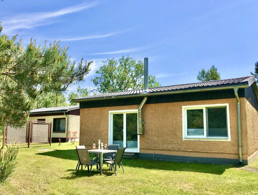 Wiesenblick 6 mit hinterer Sitzgruppe