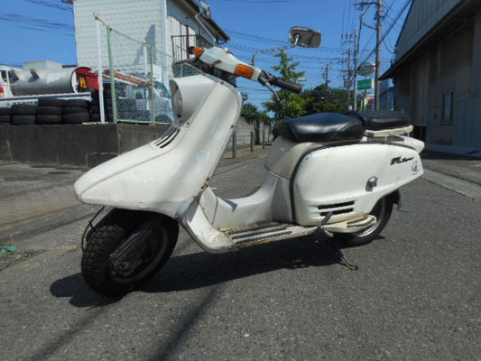 富士重工☆ラビットスクーター☆タンデムシート ラビット s301 s211 s601 タンデムシート | 伊藤自動車工業