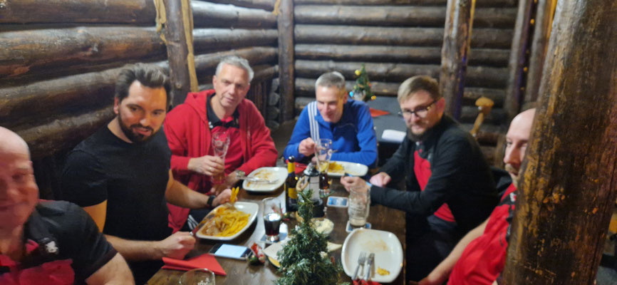 Versammlung 03.12.2024