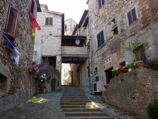 Anghiari, ruelle en escaliers