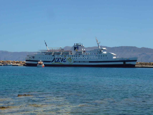 Le ferry qui va nous emmener de Kissamos à Cythère