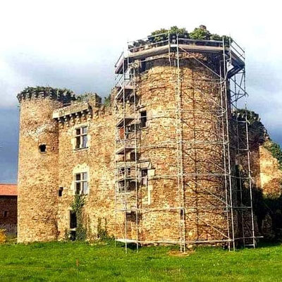 LE CHÂTEAU DE PAGAX