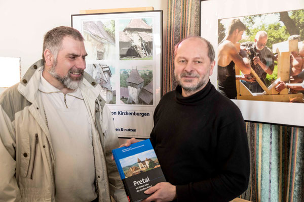 Vorstellung des Projektes Kirchenburgen in Rumänien Ralf Roth (links) und Dieter Lomb