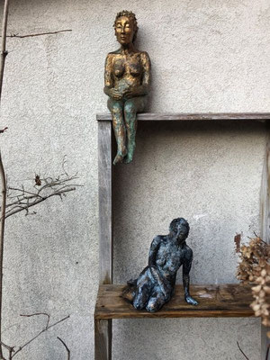 Die sitzenden...
