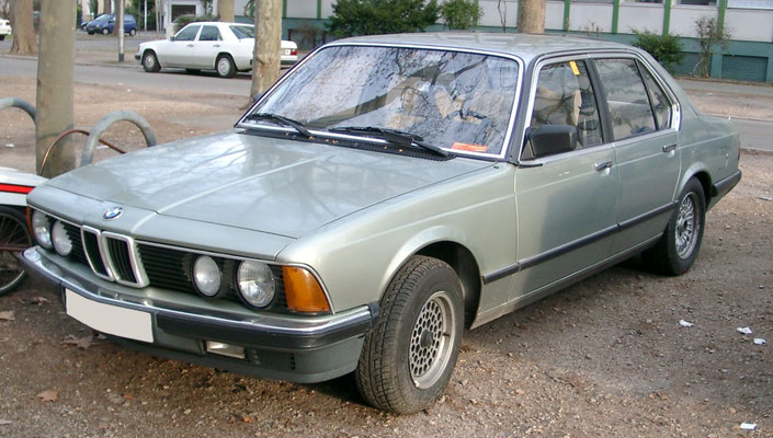 BMW 7er (E23)