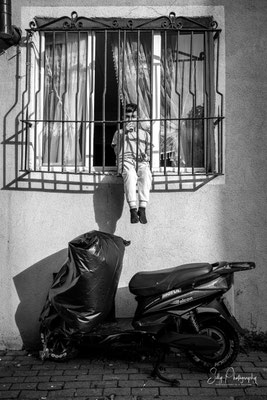 Istanbul, Street, Fujifilm X100VI, 2024, © Silly Photography