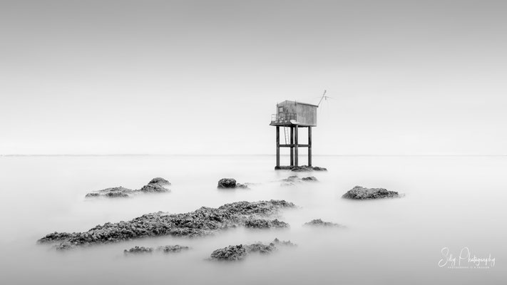 Frankreich, Golf von Biskaya, Saint-Nazaire, Carrelet, Fischerhütte, Langzeitbelichtung, 2023, ©Silly Photography