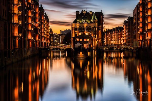 Hamburg / Hamburger Wasserschloss, Langzeitbelichtung, 2015, © Silly Photography