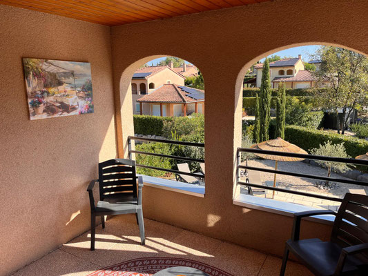 Balkon met uitzicht over het park