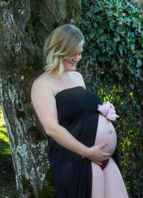 besondere Babybauchbilder Pfalzgrafenweiler 